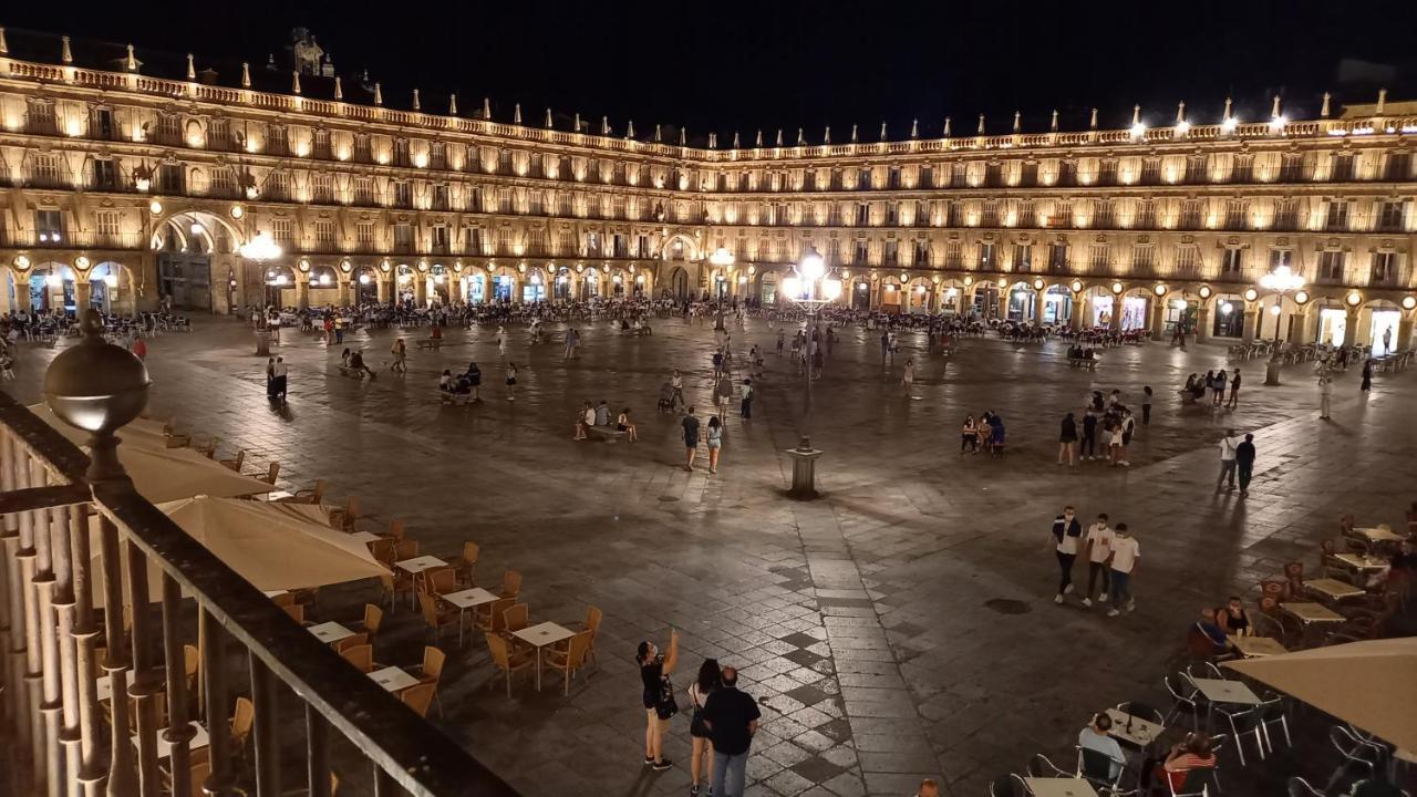 Calle Toro 2, 1º Con Balcones A La Misma Plaza Mayor!! Apartment Salamanca Luaran gambar