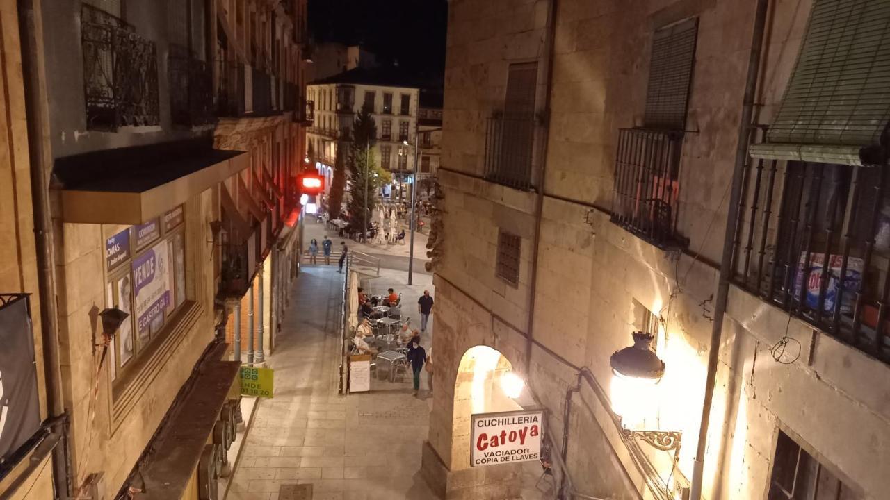 Calle Toro 2, 1º Con Balcones A La Misma Plaza Mayor!! Apartment Salamanca Luaran gambar